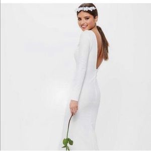 ISO MISGUIDED BRIDAL WHITE LONG SLEEVE OPEN BACK F